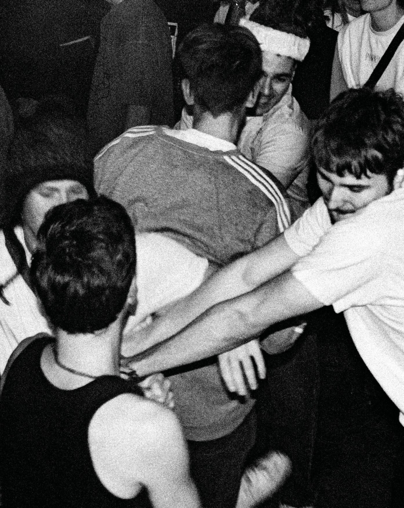 Kookpunt moshpit punkband door Hannah Bruijnzeel